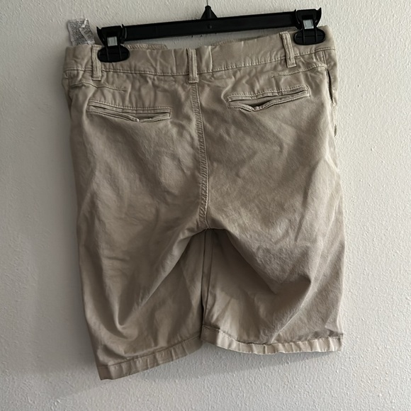 Zara boys khaki shorts size 10 - Picture 3 of 3